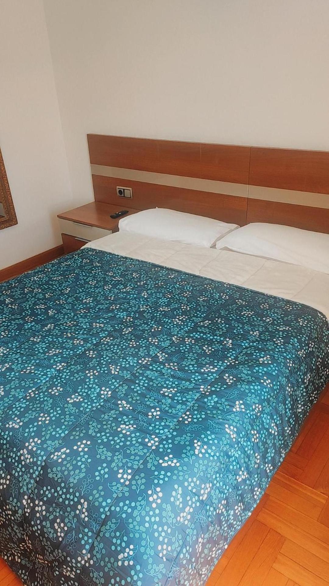 Habitacion Renfe 팜플로나 외부 사진